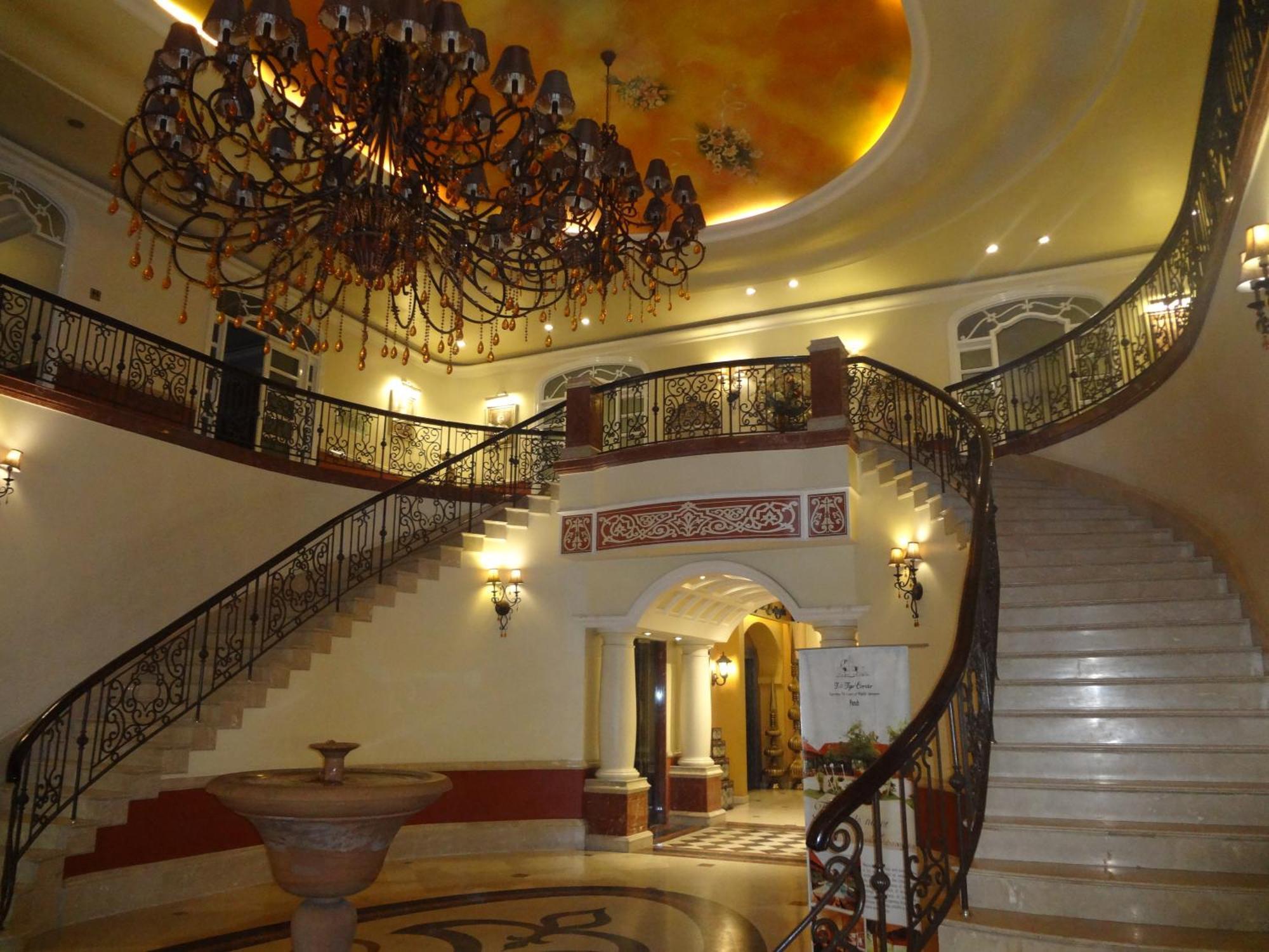 Hotel Tuli Imperial Nagpur Exterior foto
