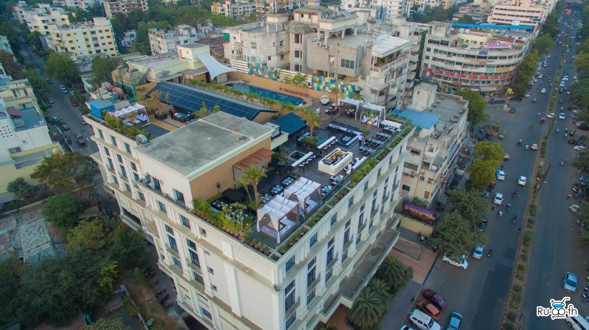 Hotel Tuli Imperial Nagpur Exterior foto